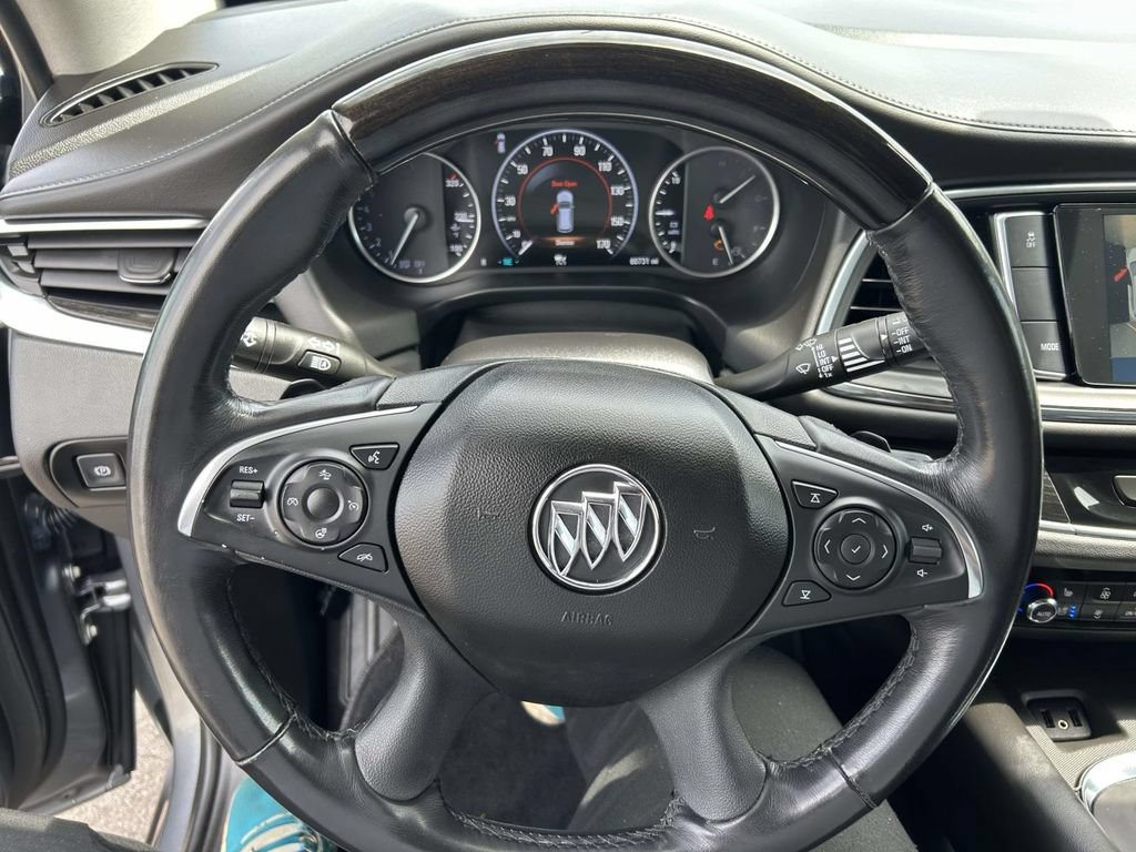 Used 2019 Buick Enclave Avenir w/ Avenir Technology Package FWD image 33