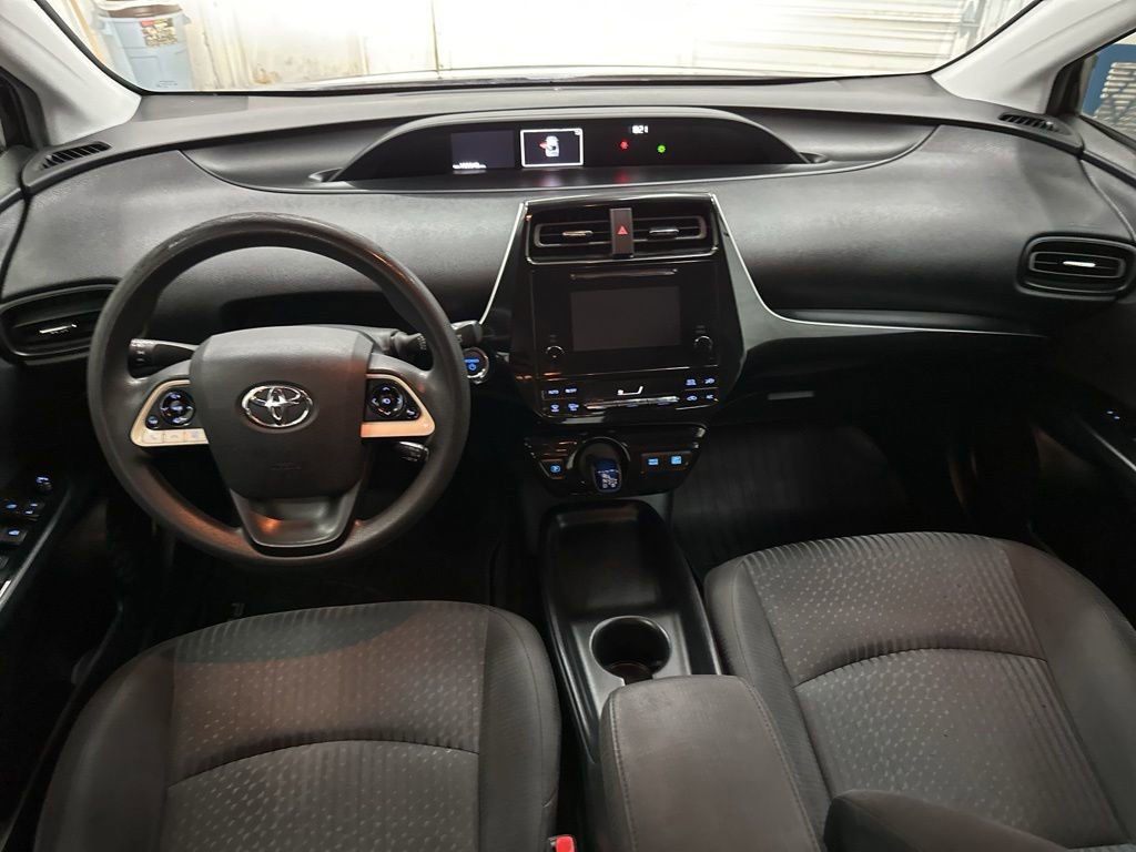 Used 2016 Toyota Prius Two w/ Preferred Accessory Package FWD image 17