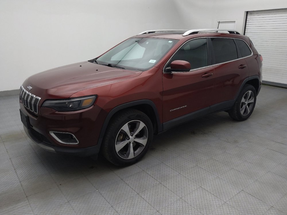 Used 2019 Jeep Cherokee Limited AWD/4WD image 2