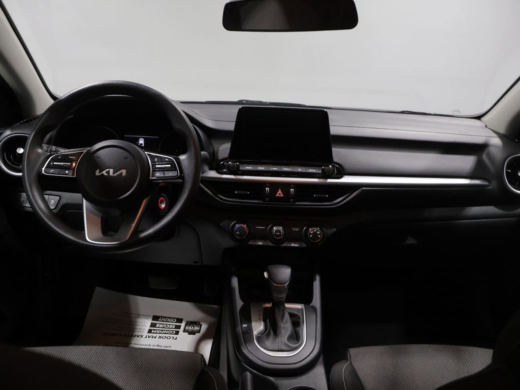 Used 2024 Kia Forte LXS image 16