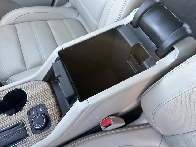 Used 2019 GMC Acadia Denali image 25