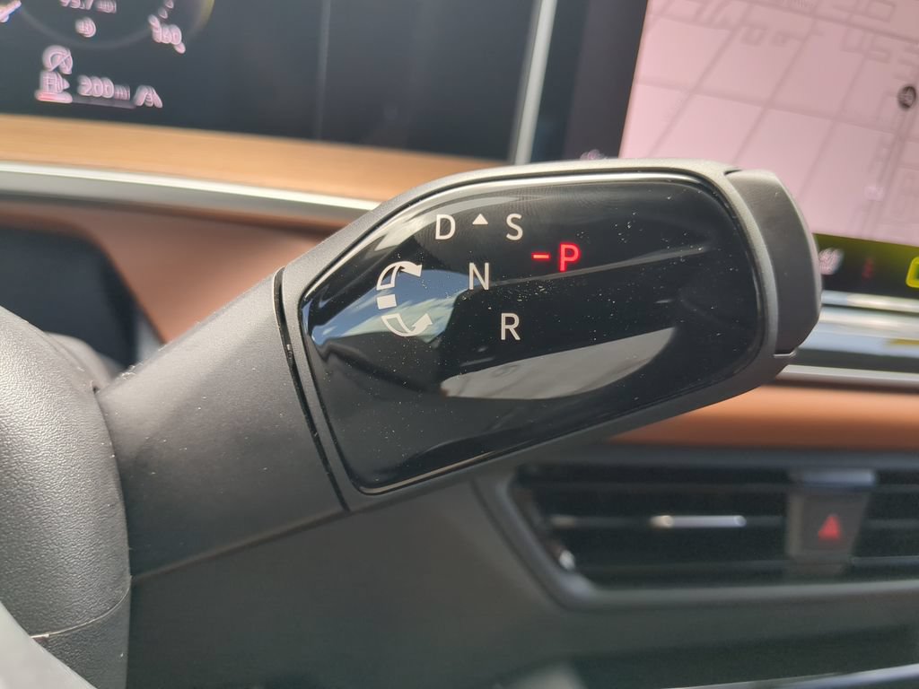 New 2026 Volkswagen Tiguan SEL R-Line AWD/4WD image 26