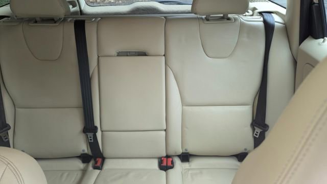 Used 2015 Volvo XC60 3.2 Platinum image 23