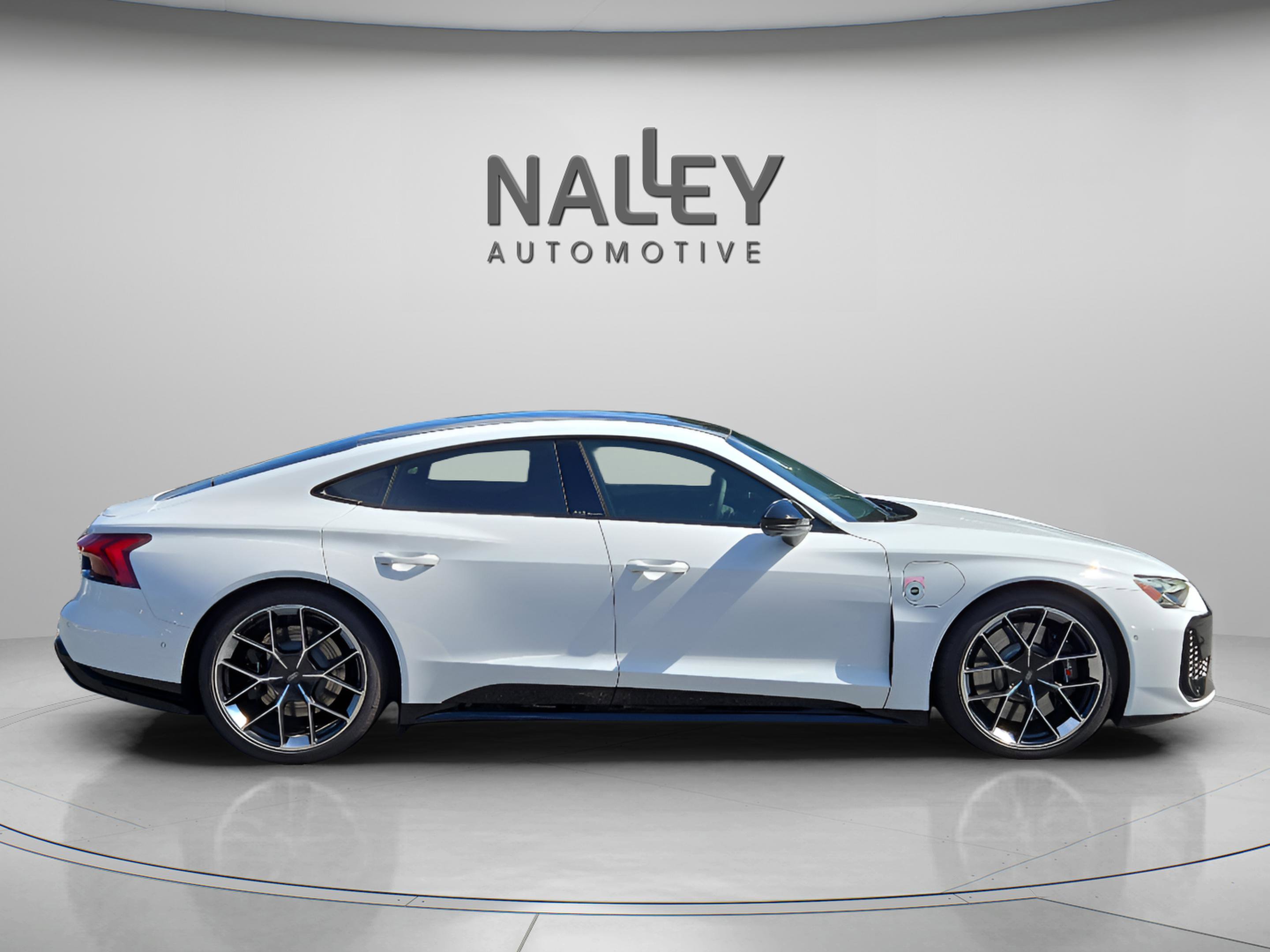 New 2025 Audi RS e-tron GT performance image 6