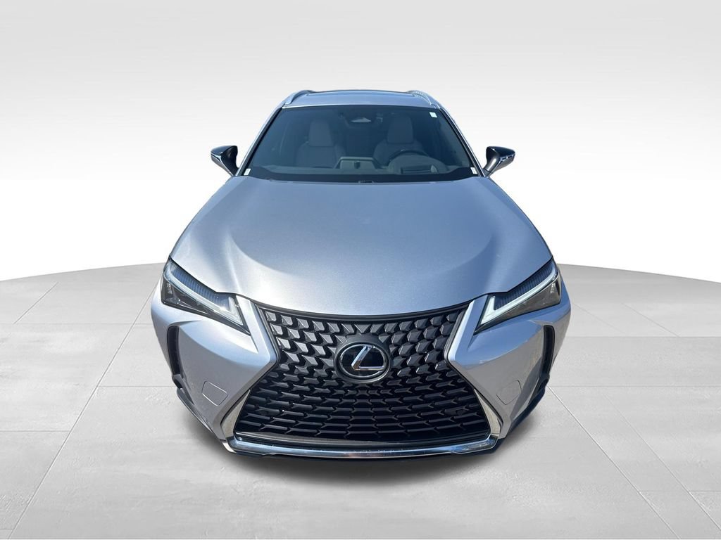 Used 2025 Lexus UX 300h AWD w/ Cold Area Package image 8
