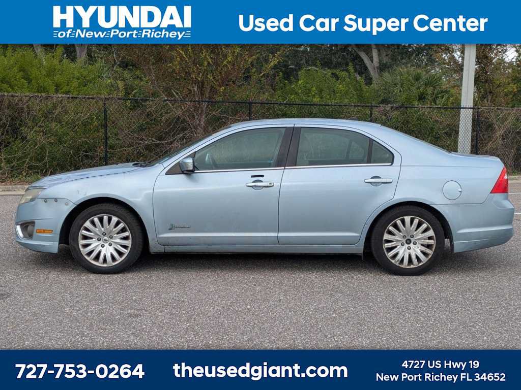 Used 2011 Ford Fusion Hybrid FWD image 2