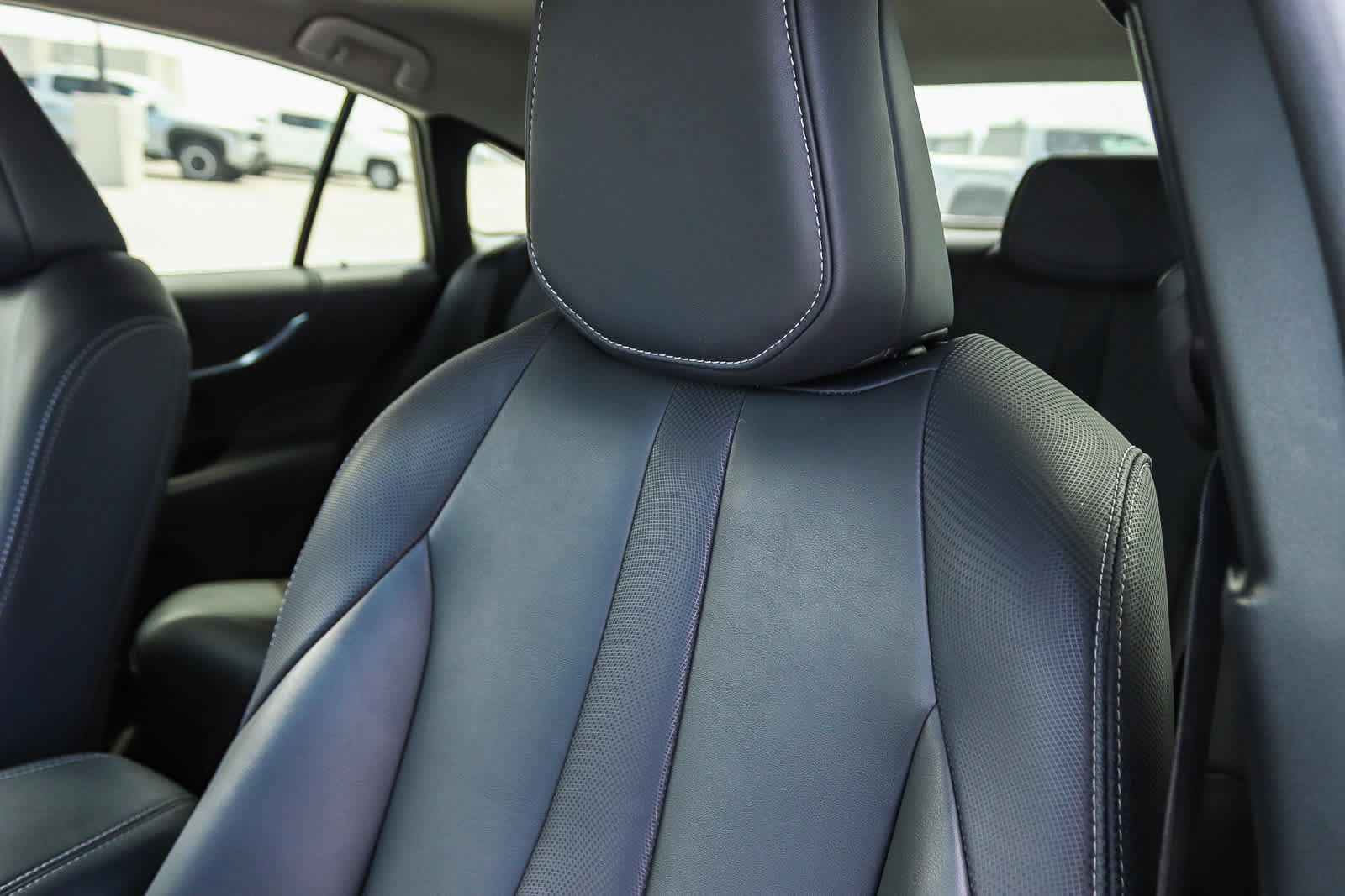 Used 2022 Toyota Mirai w/ Advanced Technology Package RWD image 26