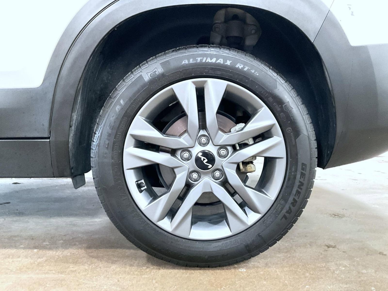 Used 2022 Kia Seltos LX AWD/4WD image 22