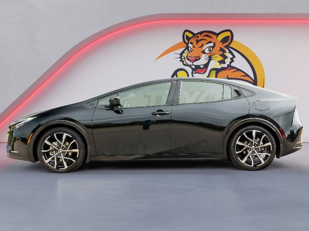 New 2026 Toyota Prius Plug-In Hybrid FWD image 8