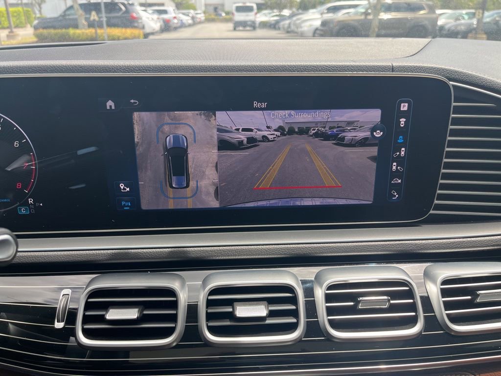 Used 2024 Mercedes-Benz GLS 580 4MATIC image 30
