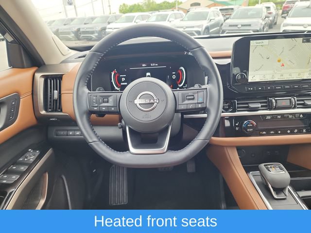 Used 2025 Nissan Pathfinder Platinum w/ Cargo Package FWD image 13