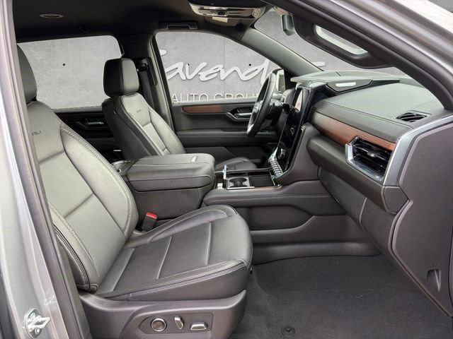 Certified 2025 GMC Yukon XL Denali AWD/4WD image 22