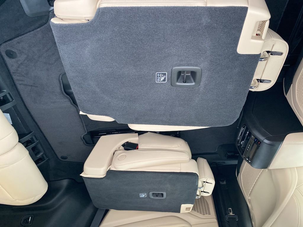 New 2025 Jeep Grand Cherokee L Limited image 44