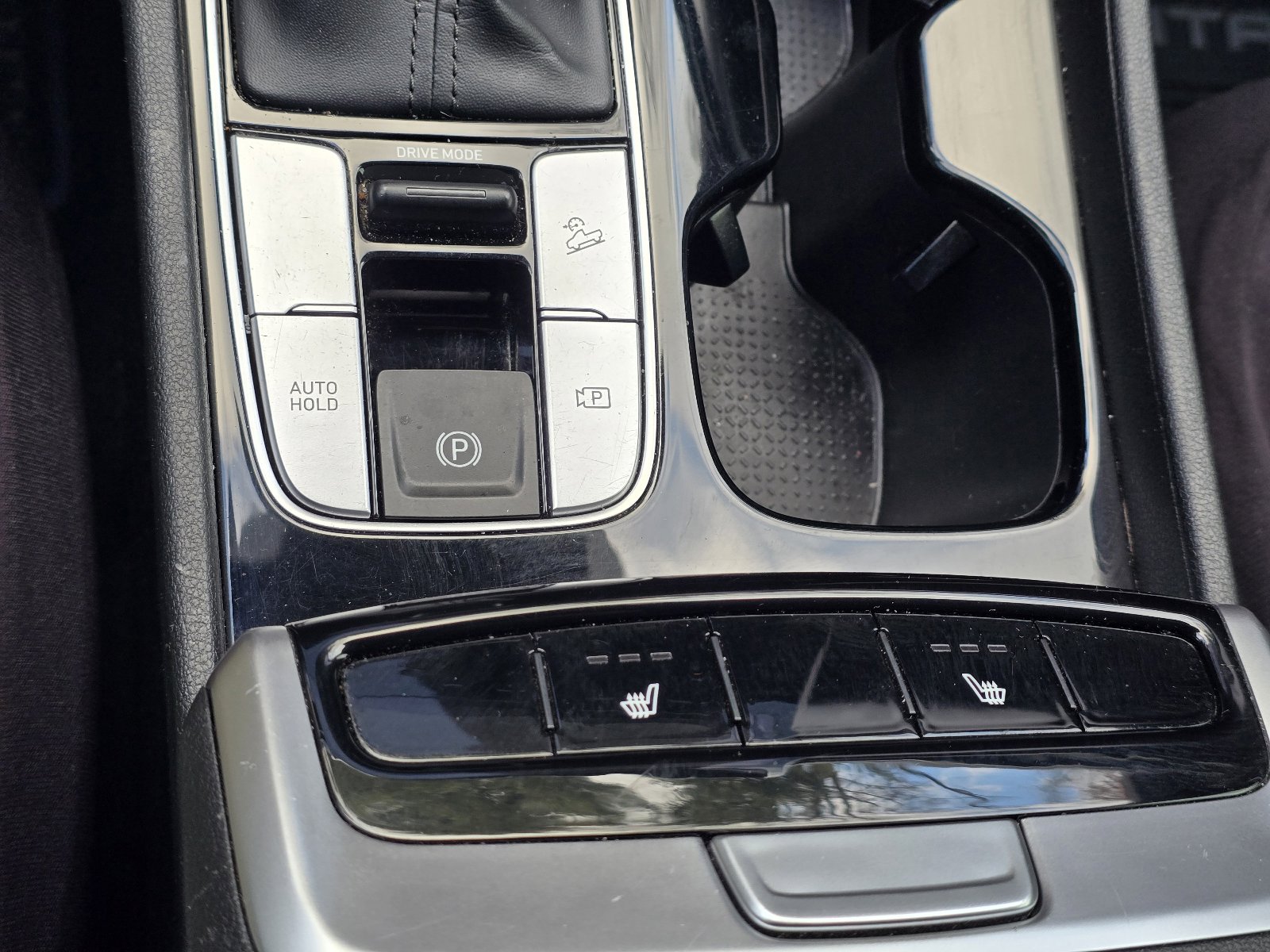 Used 2024 Hyundai Santa Cruz SEL w/ Activity Package image 23