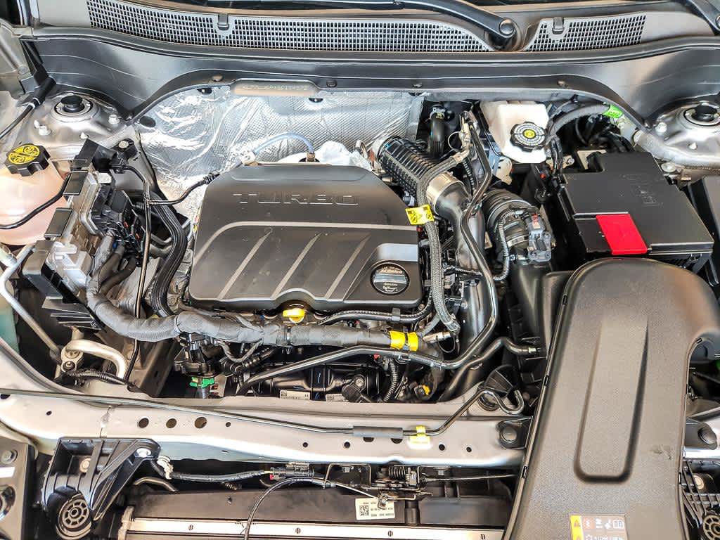 Used 2025 Chevrolet Trax RS w/ Sunroof Package FWD image 26
