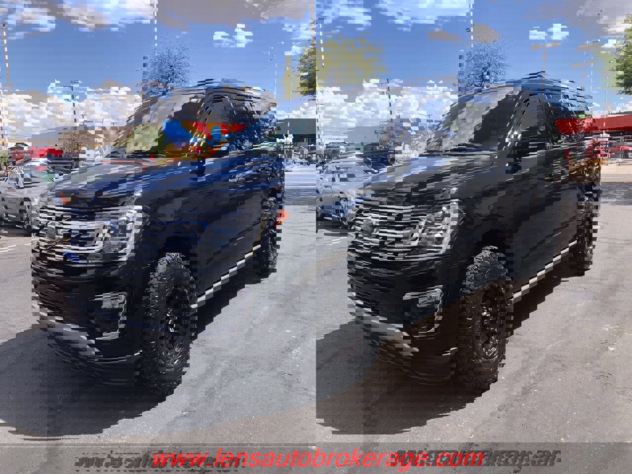 Used 2018 Ford Expedition Max Limited w/ Cargo Package image 4