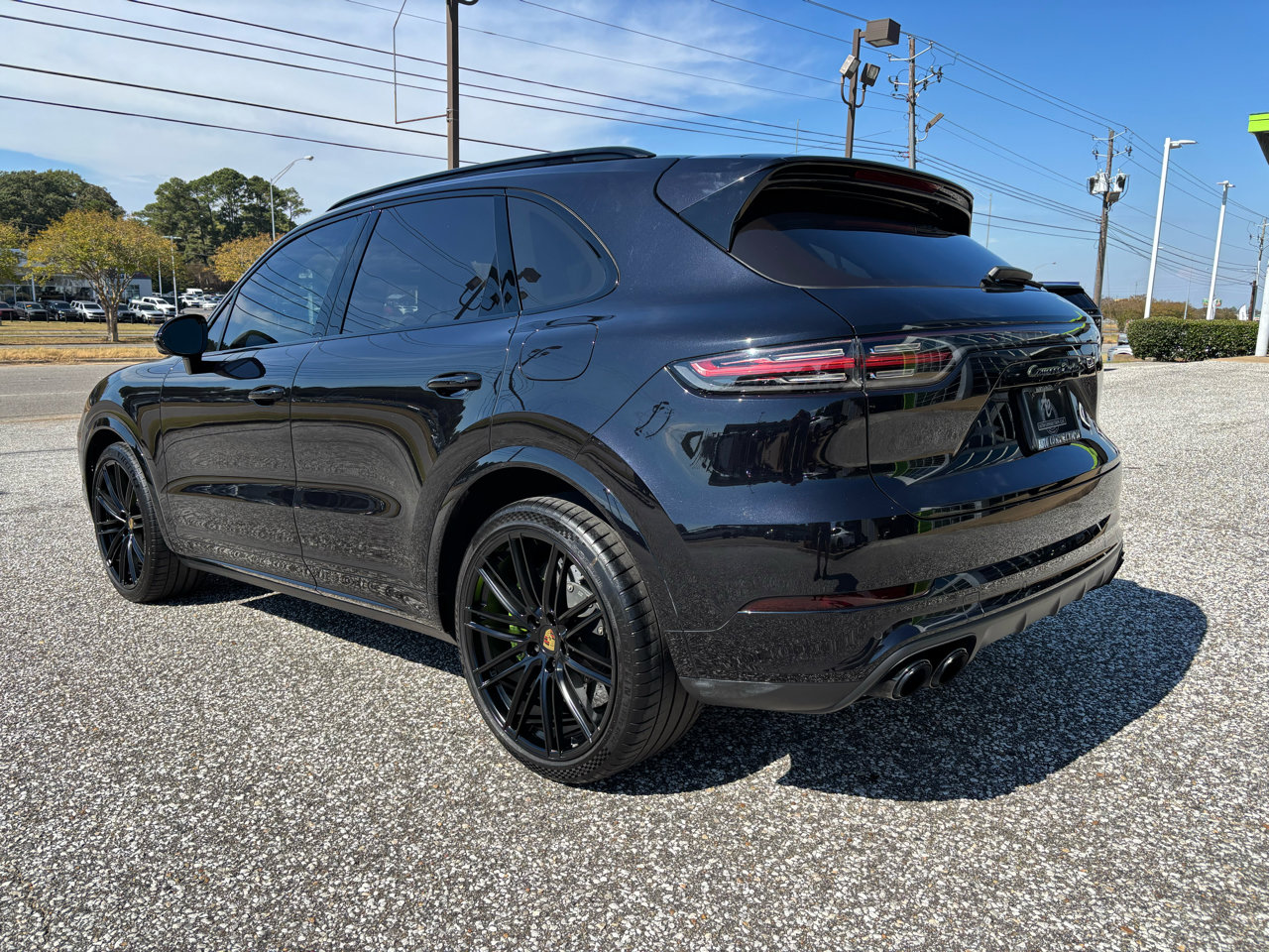 Used 2021 Porsche Cayenne Turbo S image 8
