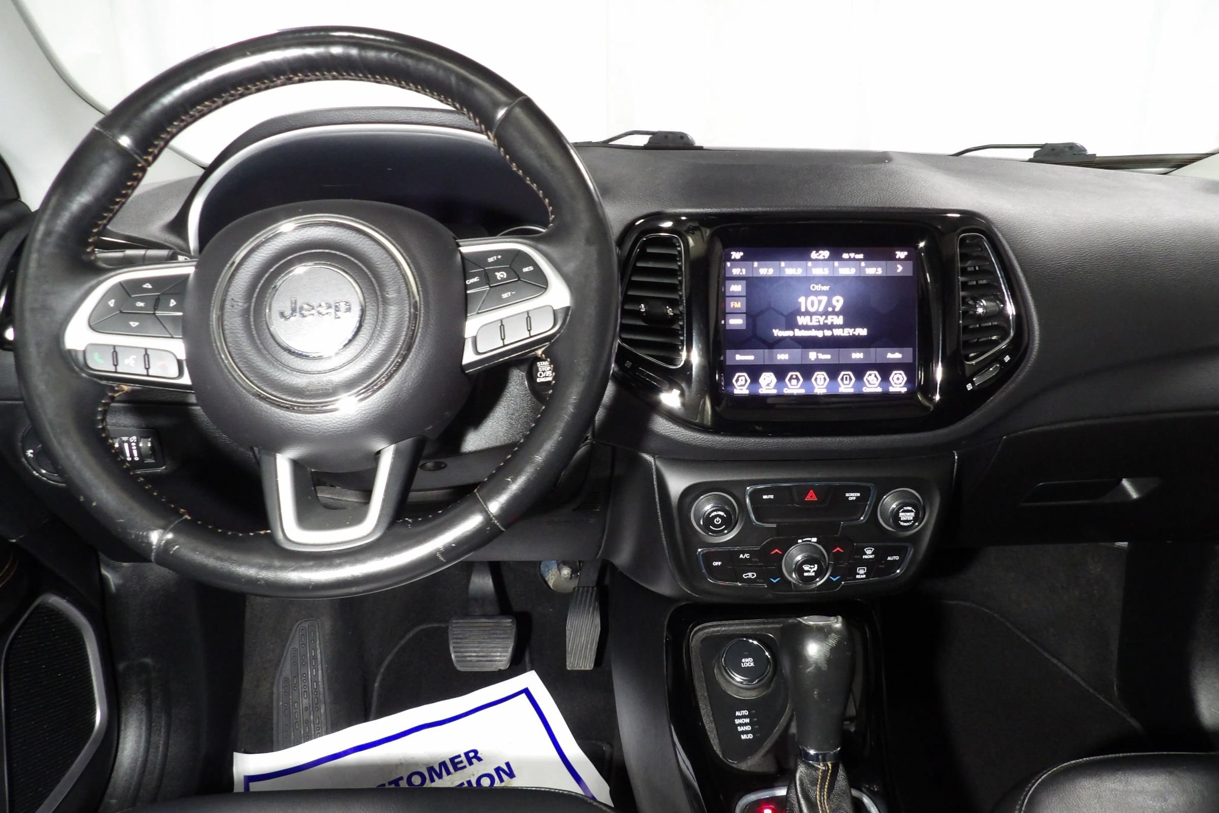 Used 2019 Jeep Compass Limited AWD/4WD image 12