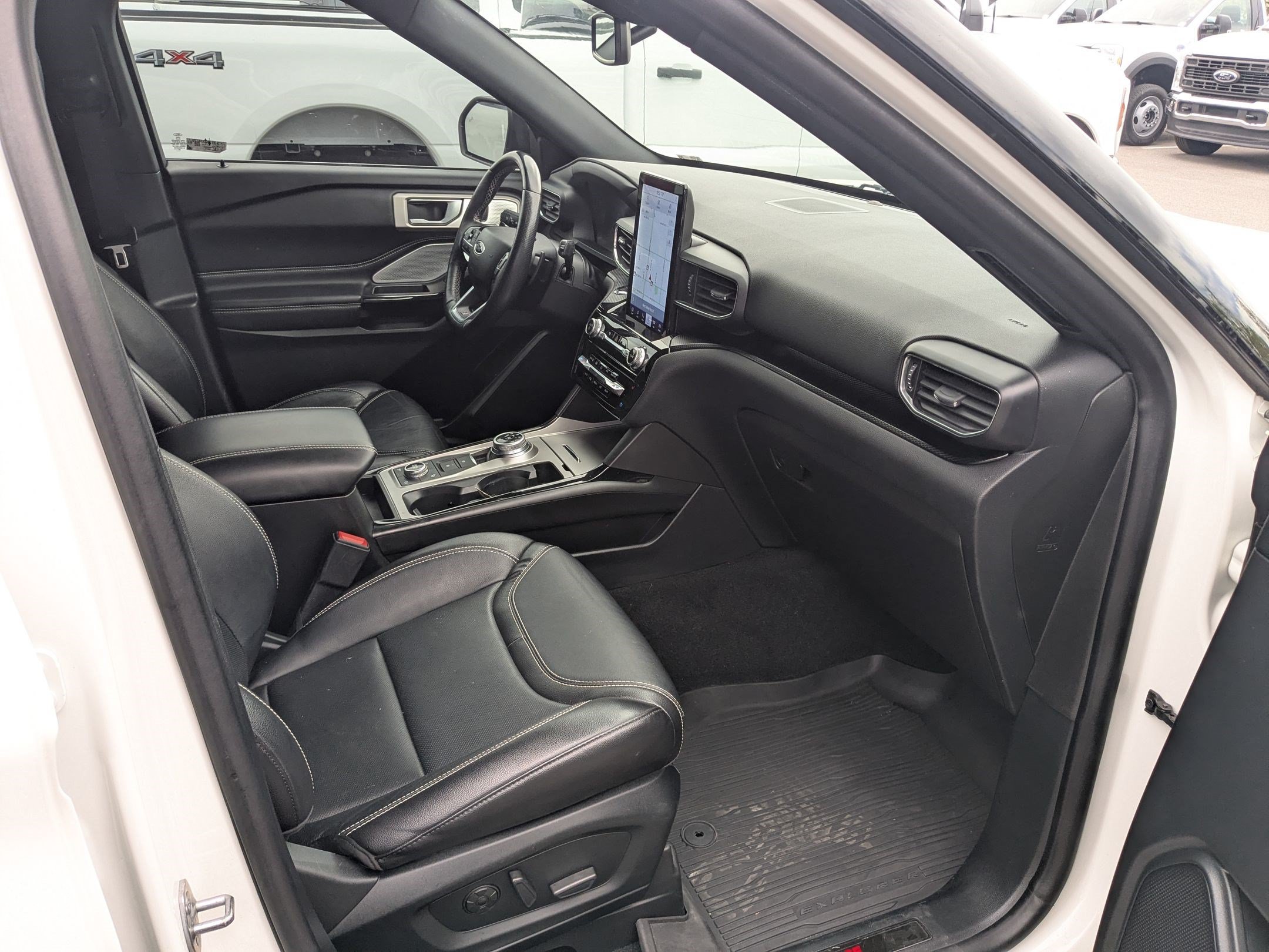Used 2021 Ford Explorer ST w/ Equipment Group 401A AWD/4WD image 32