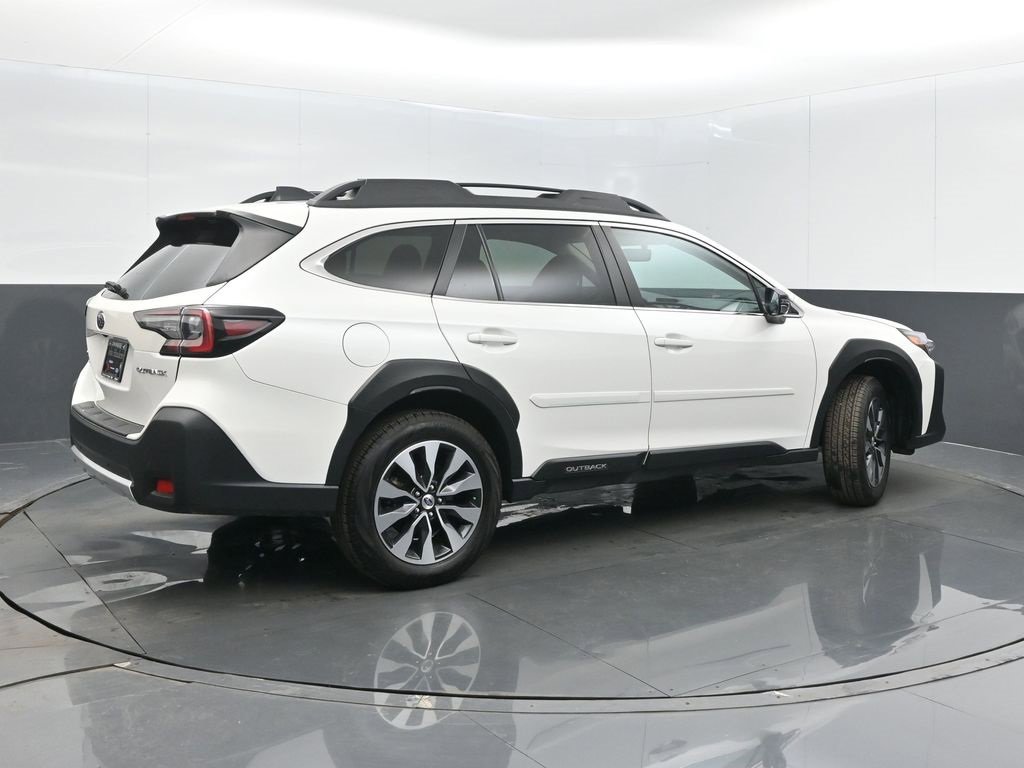 Used 2024 Subaru Outback Limited image 7