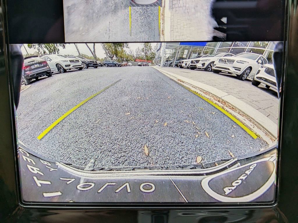 Certified 2024 Volvo S90 T8 Ultimate image 25