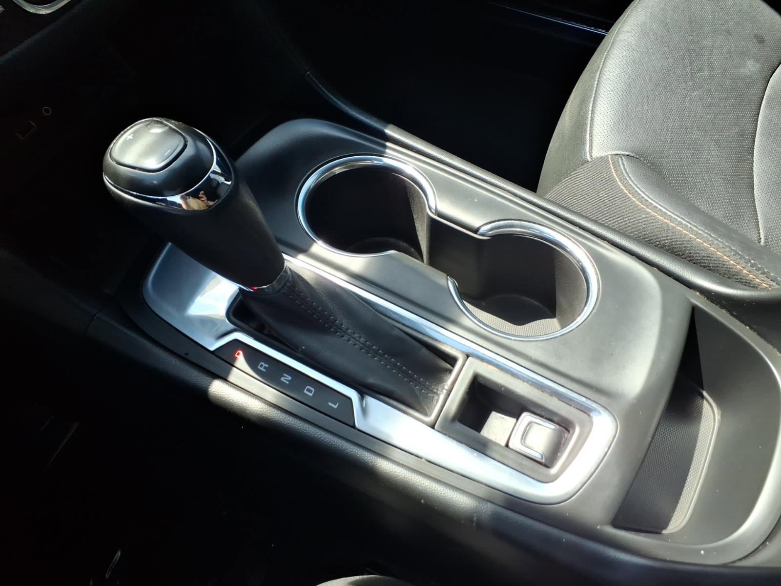 Used 2019 Chevrolet Equinox Premier FWD image 18