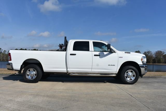 Used 2021 RAM 2500 Tradesman w/ Chrome Appearance Group AWD/4WD image 3