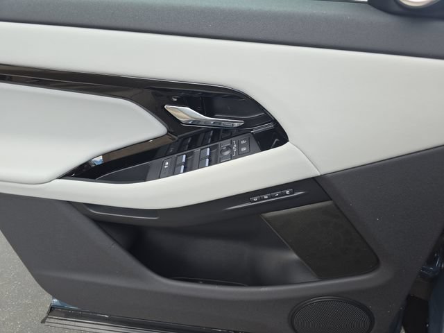 New 2026 Land Rover Range Rover Evoque S AWD/4WD image 19