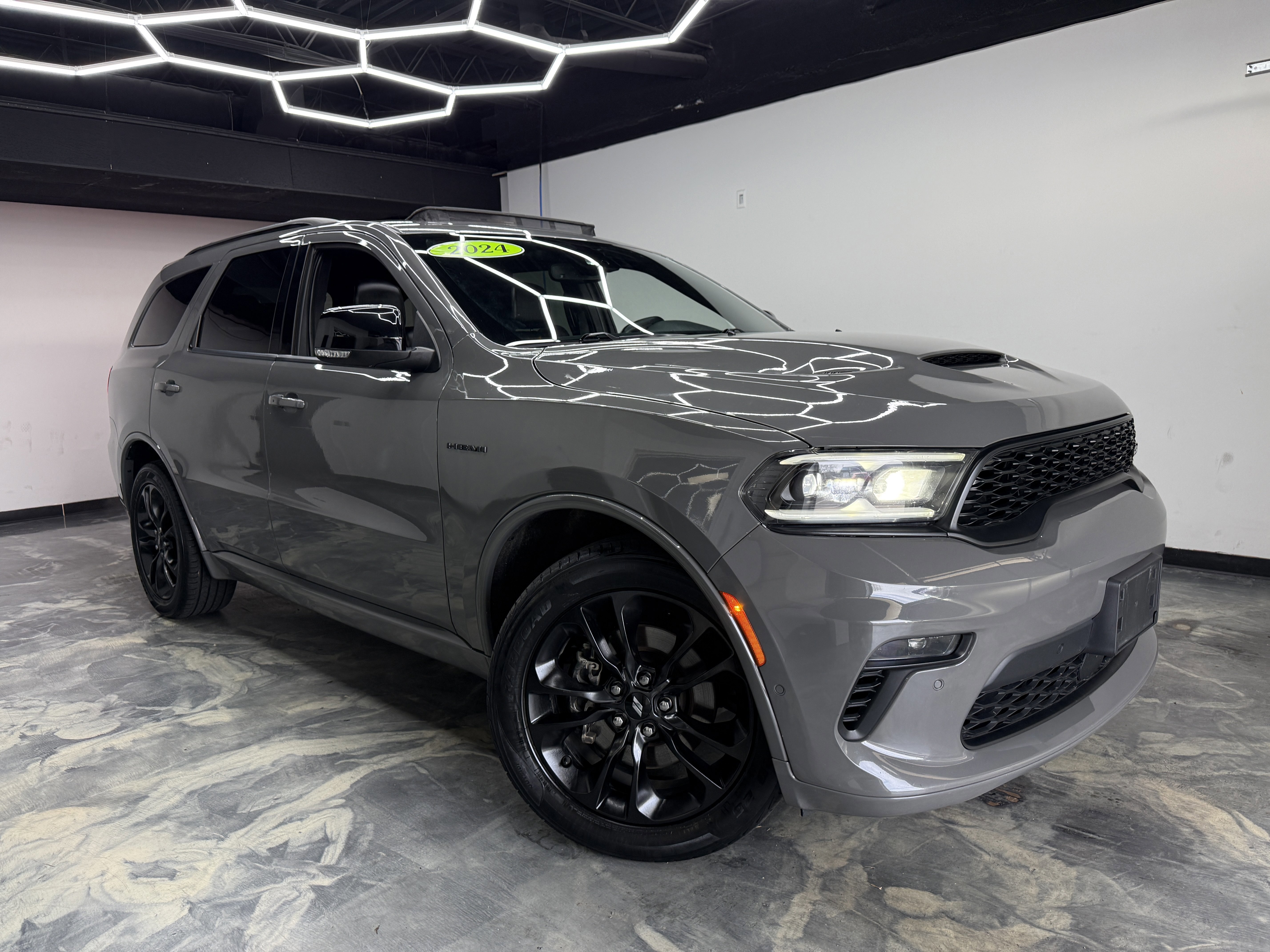 Used 2023 Dodge Durango R/T w/ Blacktop Package image 6