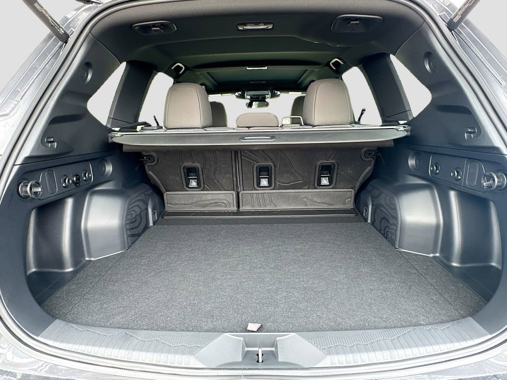 New 2026 Subaru Forester Premium image 32