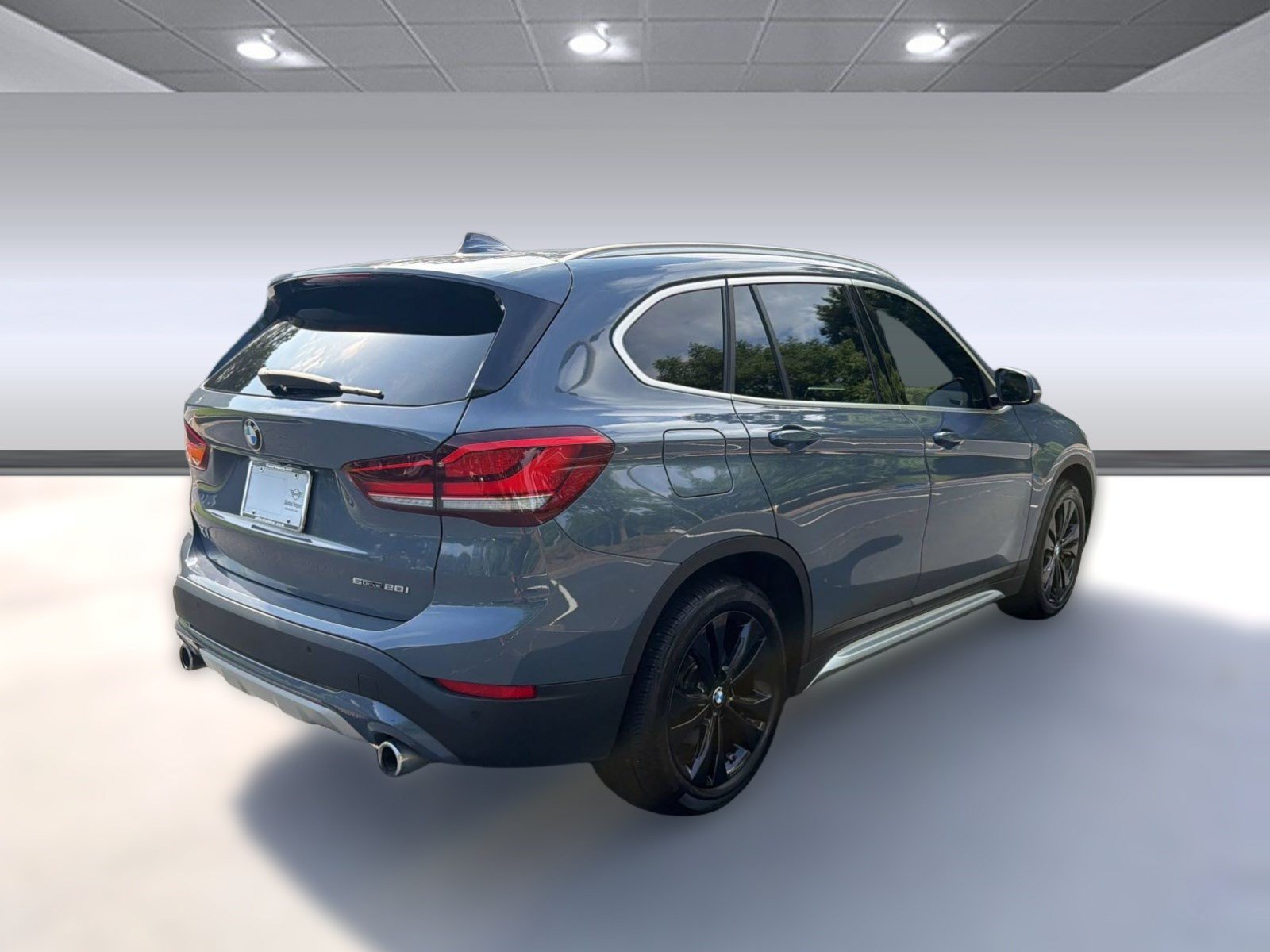 Used 2020 BMW X1 sDrive28i w/ Premium Package FWD image 9