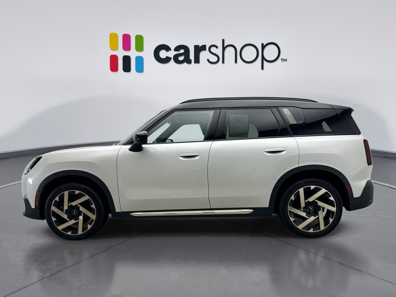 Used 2025 MINI Cooper Countryman S w/ Comfort Package Max image 2