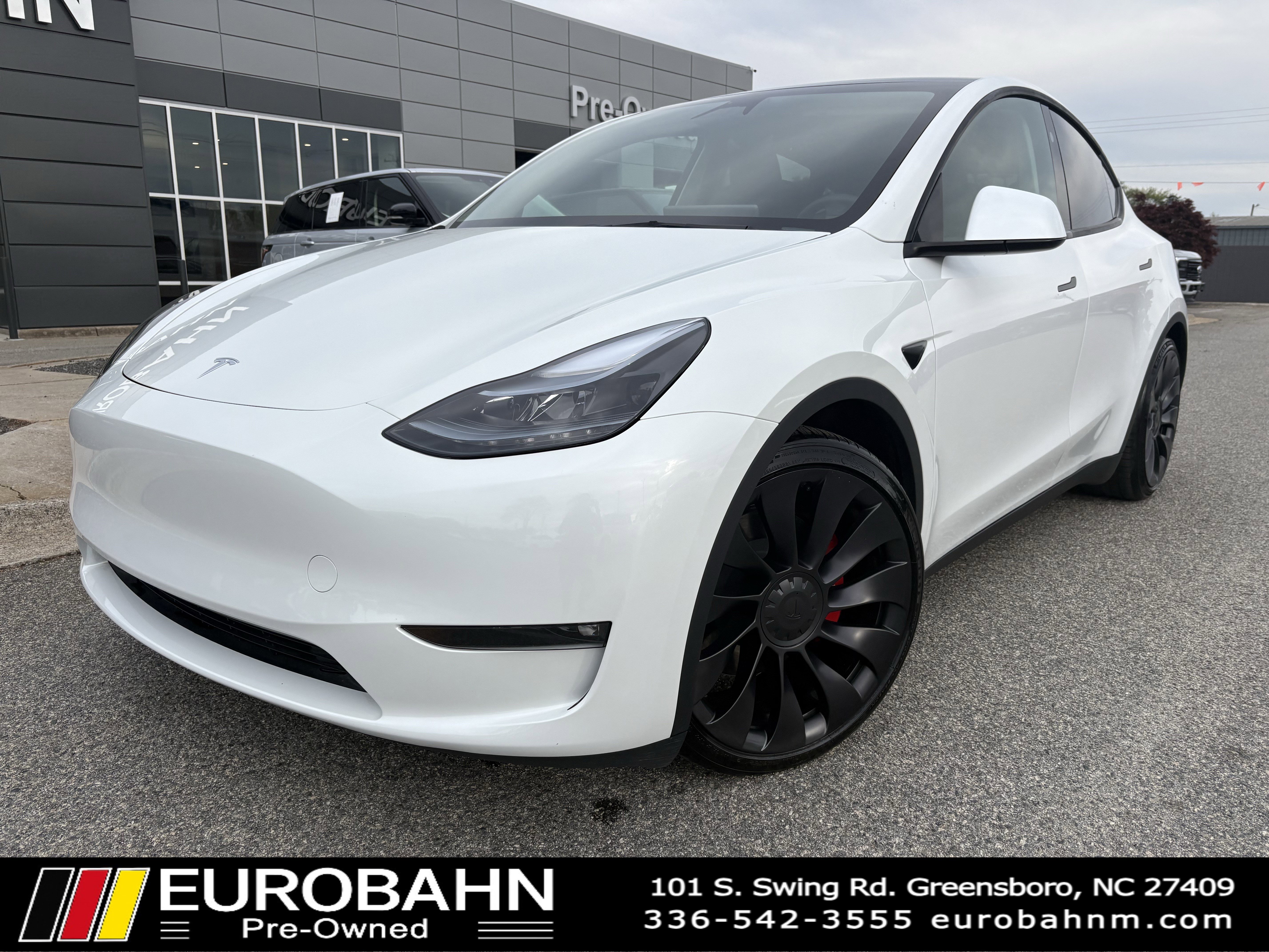 Used 2024 Tesla Model Y Performance image 1
