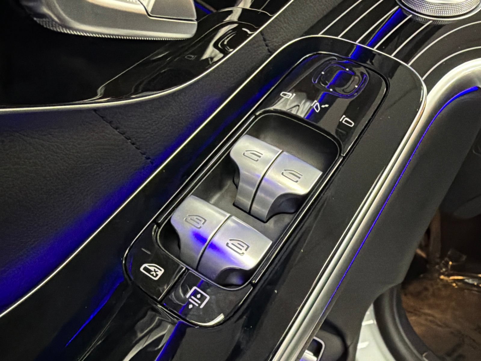 Certified 2023 Mercedes-Benz S 580e 4MATIC Sedan image 22