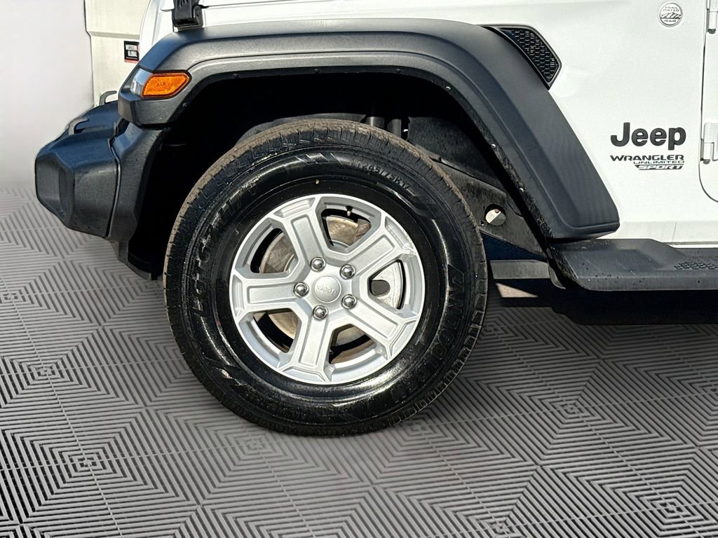 Used 2021 Jeep Wrangler Unlimited Sport image 33