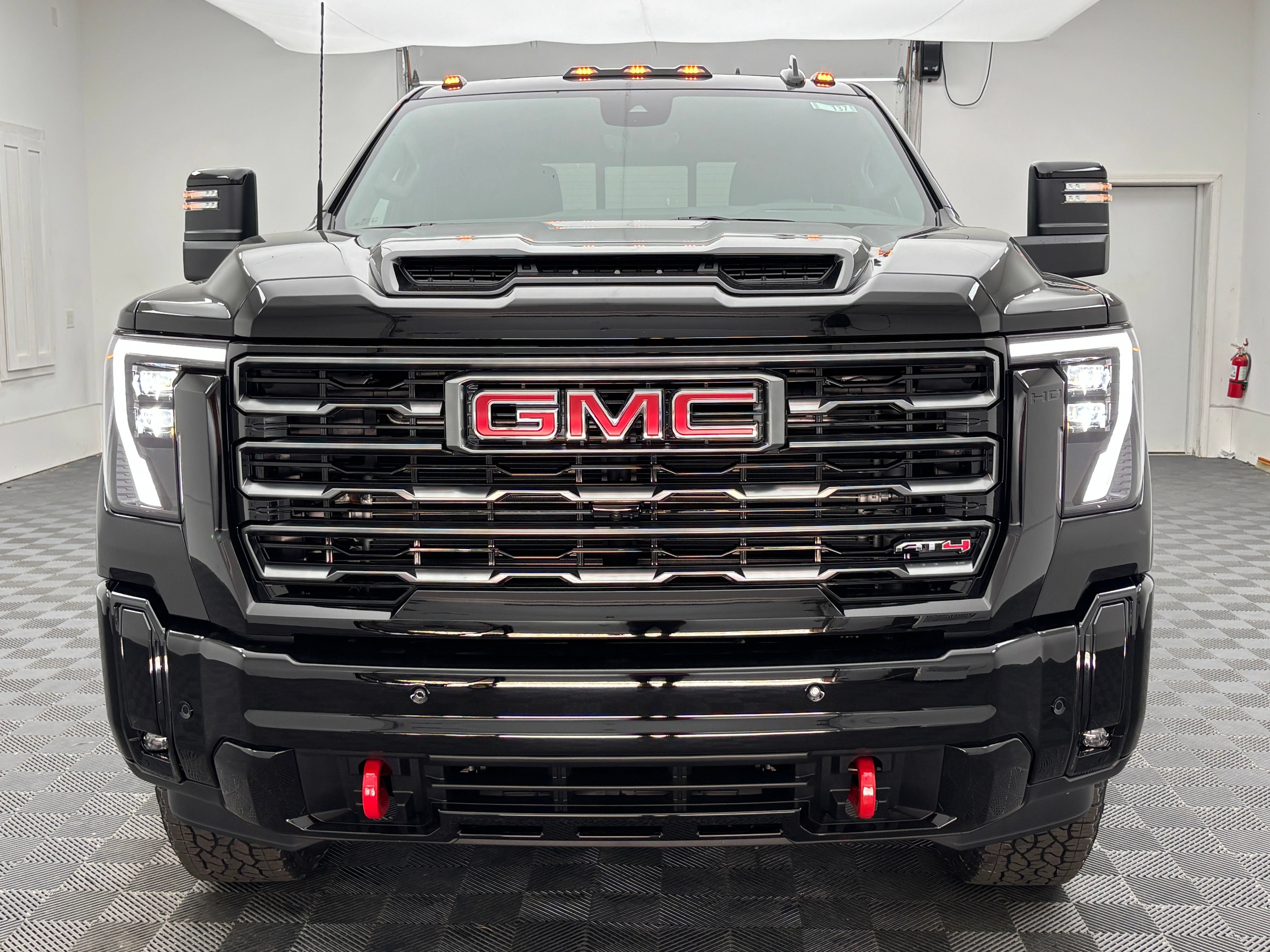 New 2026 GMC Sierra 2500 AT4 w/ AT4 Premium Plus Package AWD/4WD image 16