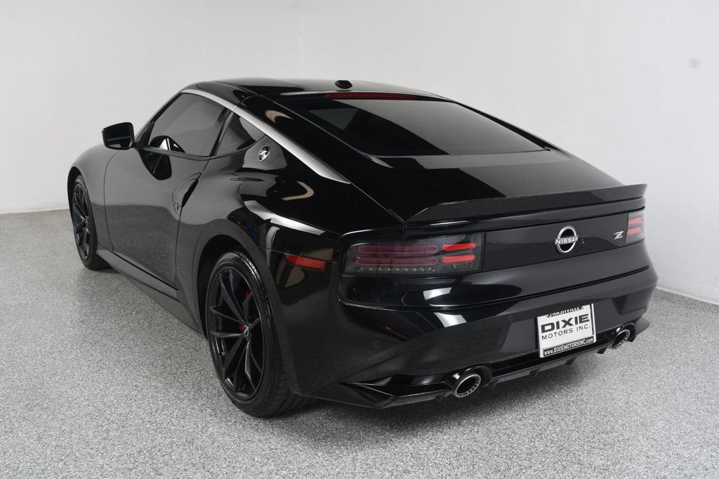 Used 2024 Nissan Z Performance w/ Floor Mat Package RWD image 7