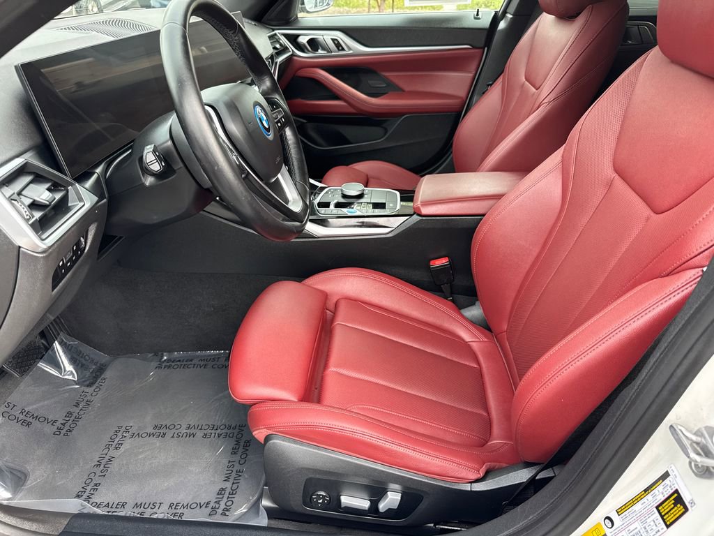 Used 2024 BMW i4 eDrive35 w/ Convenience Package image 50