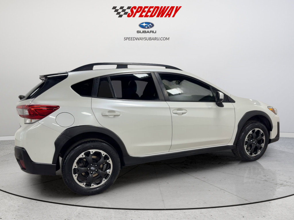 Used 2023 Subaru Crosstrek 2.0i Premium image 11