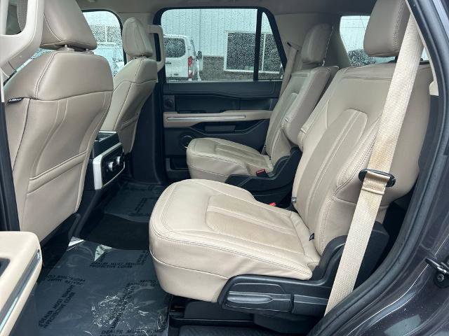 Certified 2024 Ford Expedition Limited image 9