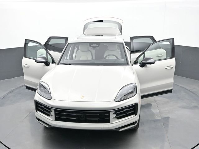 New 2026 Porsche Cayenne E-Hybrid image 32
