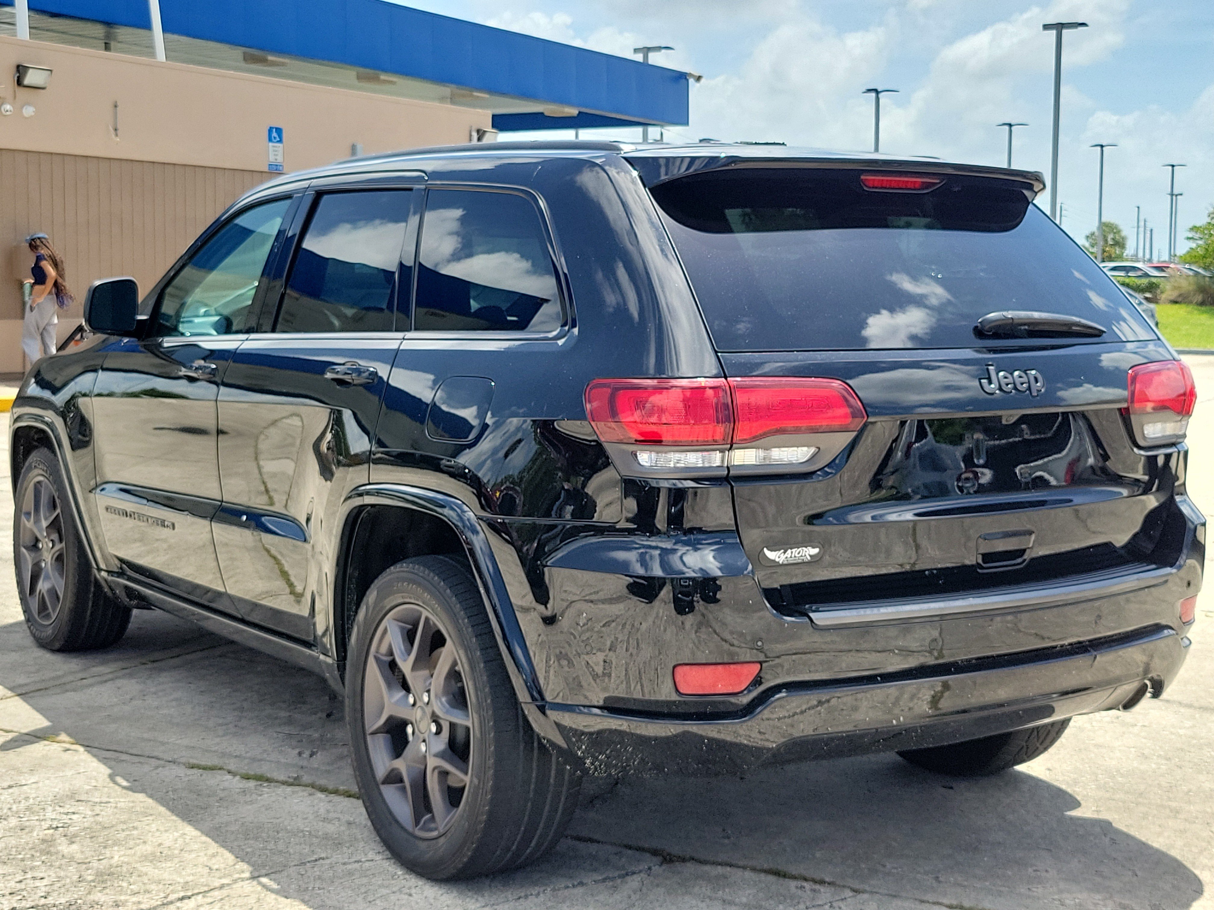 Used 2021 Jeep Grand Cherokee Limited w/ Quick Order Package 28K 80th RWD image 3