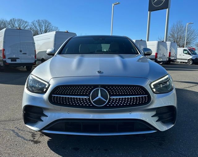 Used 2021 Mercedes-Benz E 450 4MATIC Sedan image 2