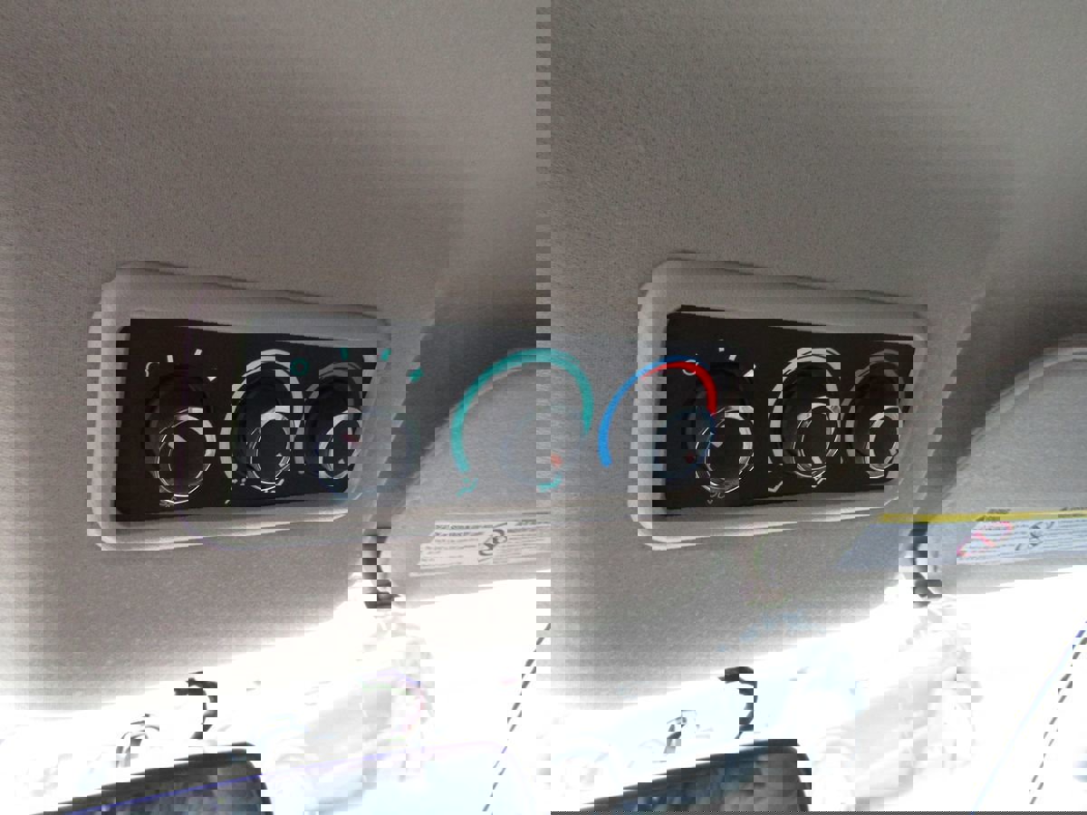 Used 2023 GMC Savana 3500 LS image 19