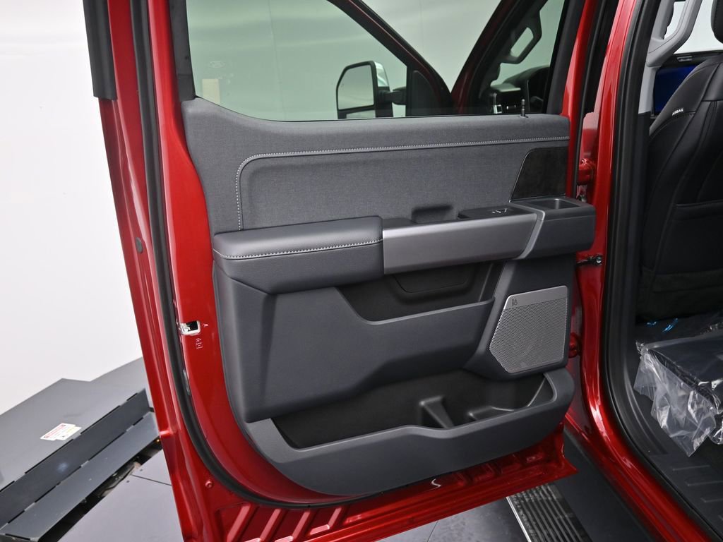 New 2026 Ford F350 Lariat image 18