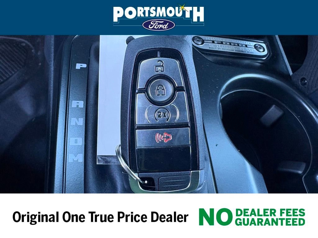 New 2025 Ford Bronco Badlands image 14