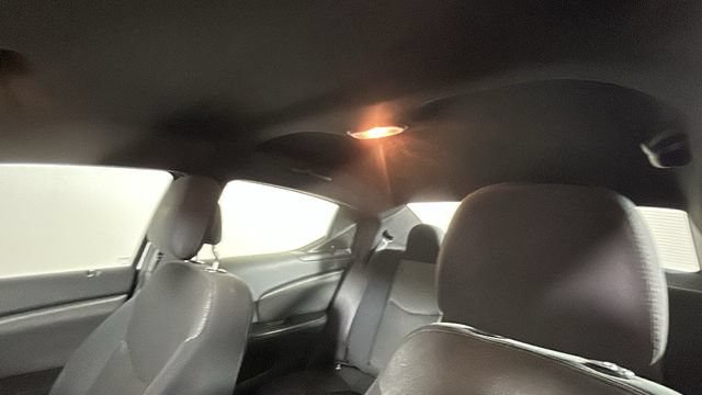 Used 2012 Dodge Avenger SE FWD image 12