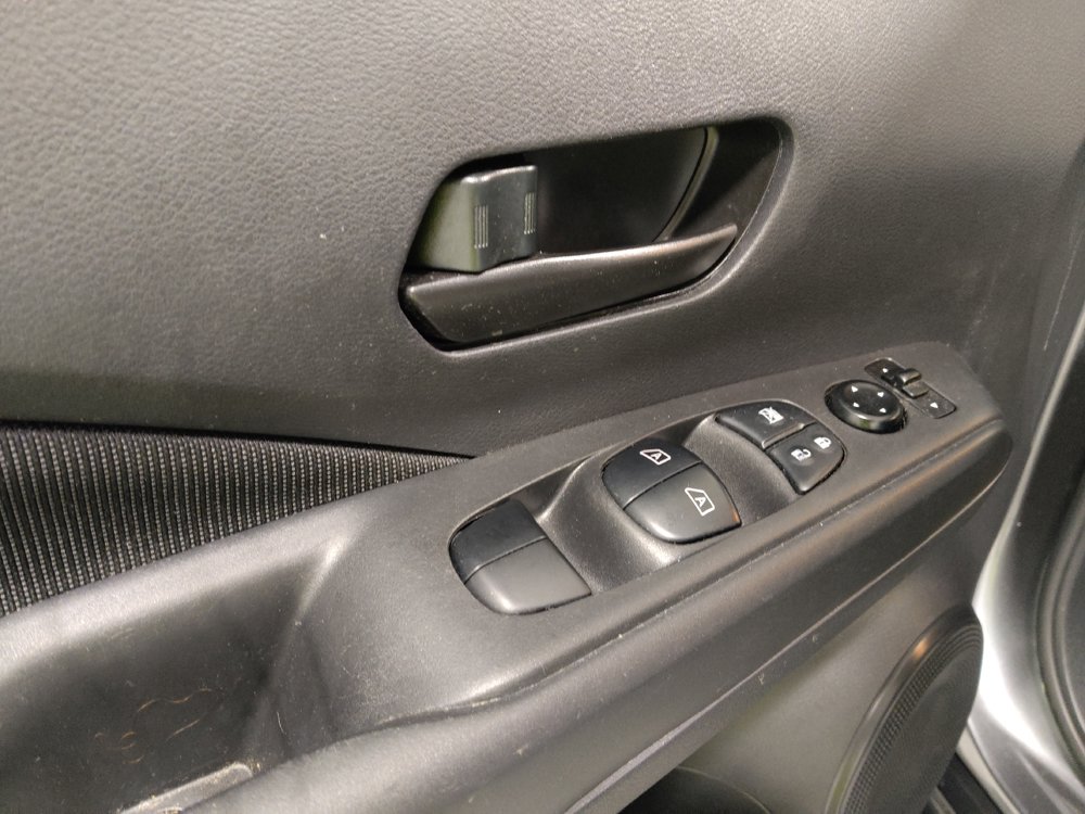 Used 2022 Nissan Kicks S w/ Interior Electronics Package FWD image 27