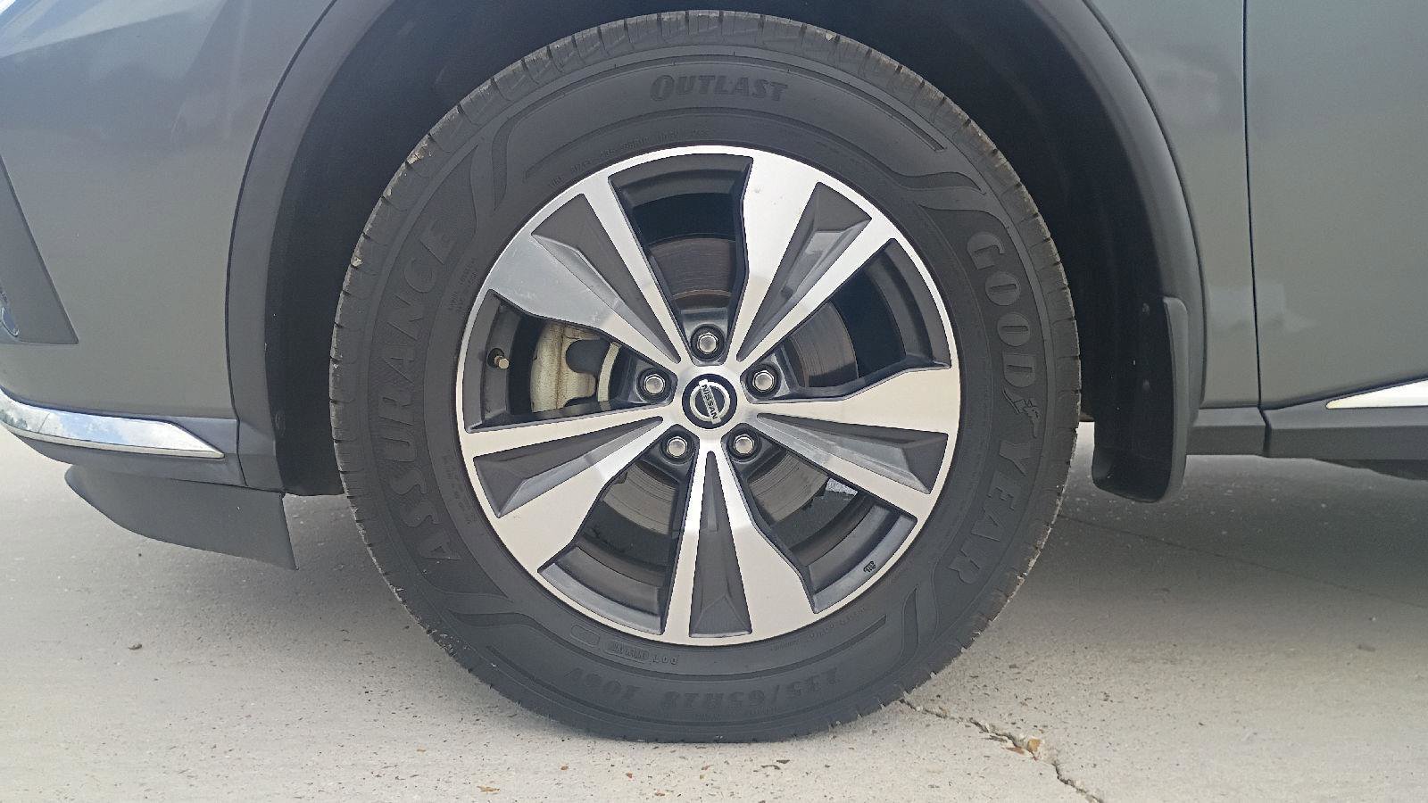 Used 2019 Nissan Murano SV image 24