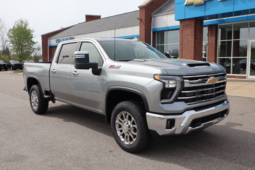New 2026 Chevrolet Silverado 2500 LTZ w/ LTZ Convenience Package AWD/4WD image 5